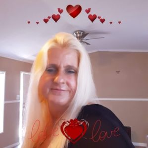 Meet your Posher, Loretta